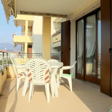 Modern Holiday In Cola With Private Pool * Bardolino